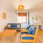 Apartamento Quarteira Praia Lejlighed